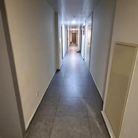 1 Bedroom - With View 4 Apartman *